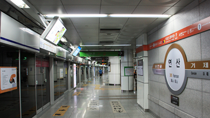 지하철 사진